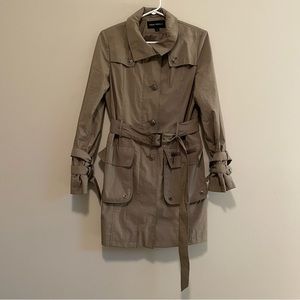 TRENCH COAT
